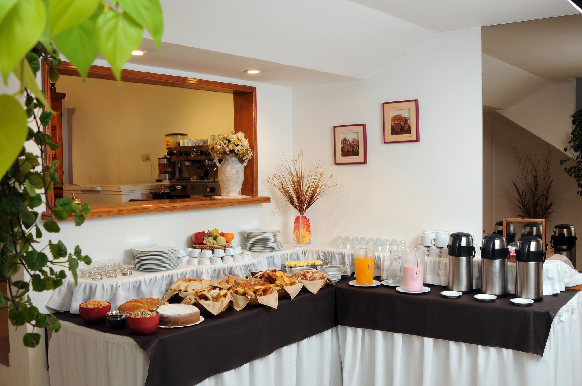 Hotel Salerno Villa Carlos Paz Eksteriør billede